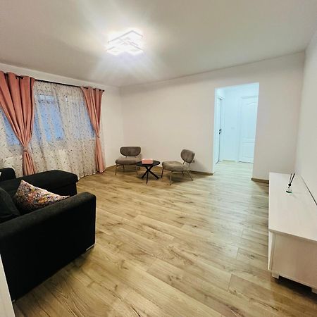 Apartament Orizont Suceava Luaran gambar